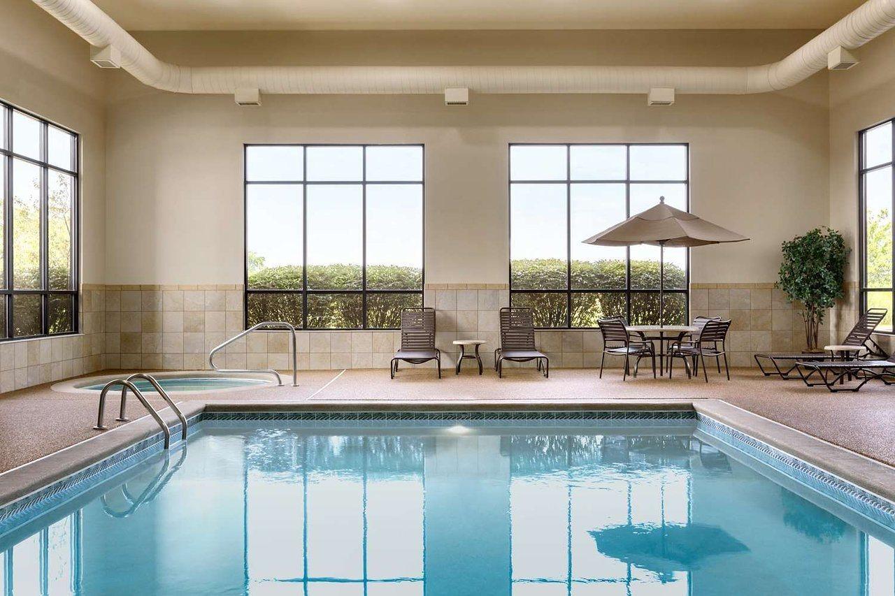 Hampton Inn Stow Ngoại thất bức ảnh