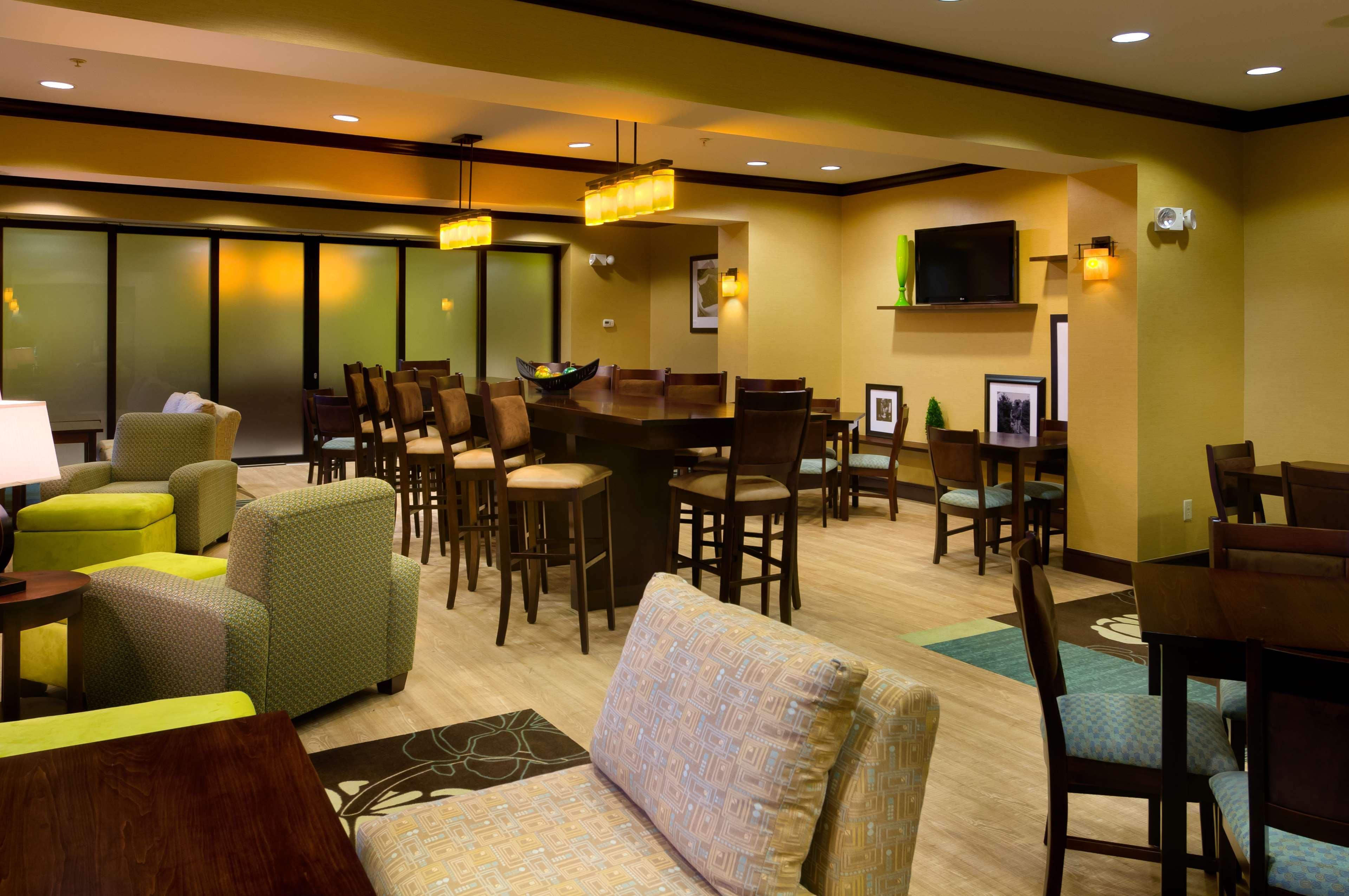 Hampton Inn Stow Ngoại thất bức ảnh