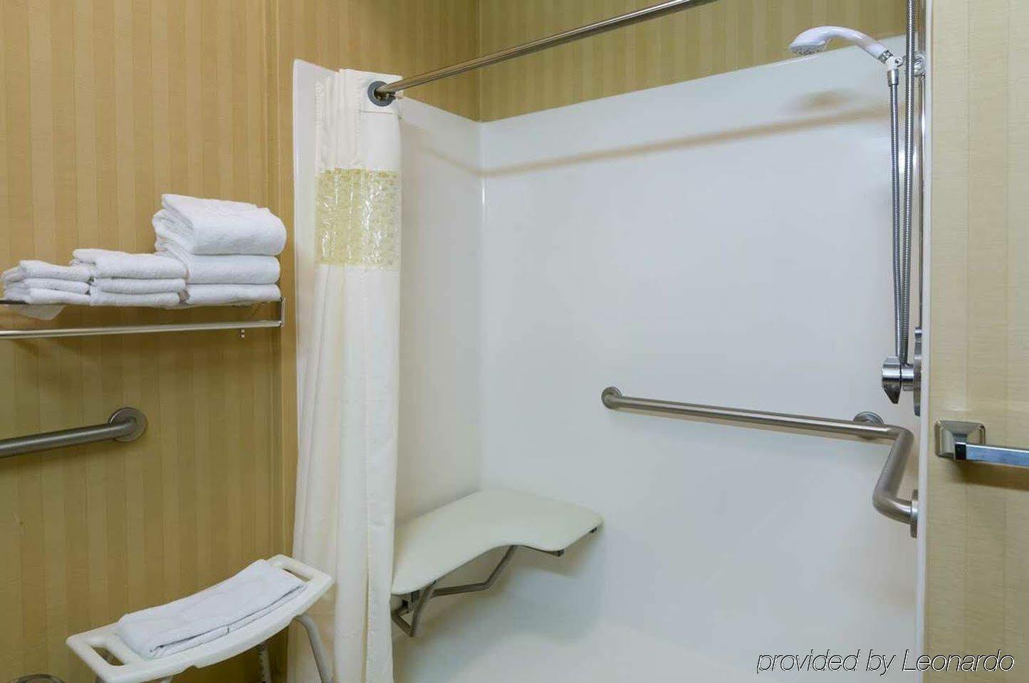 Hampton Inn Stow Ngoại thất bức ảnh